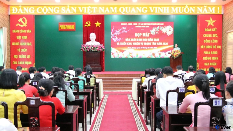 Phường Phan Rang tổ chức họp mặt đầu xuân Bính Ngọ năm 2026