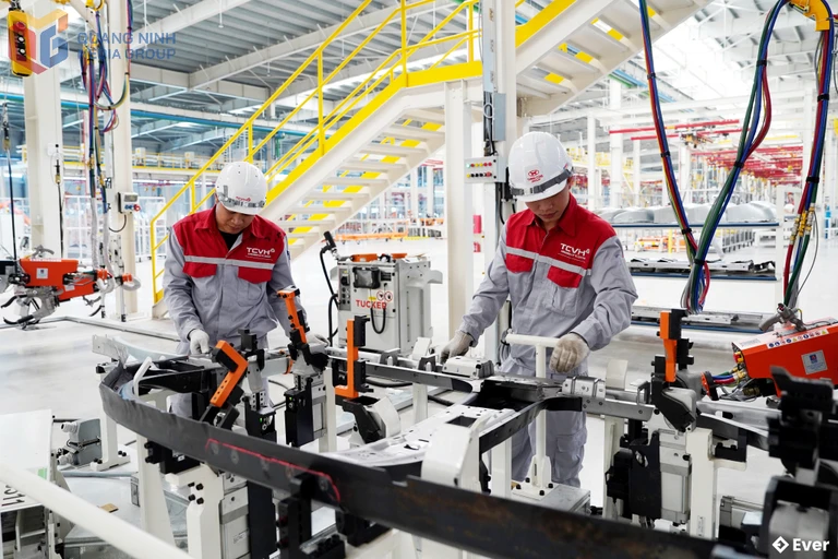 Phường Việt Hưng hướng đến trung tâm công nghiệp bền vững