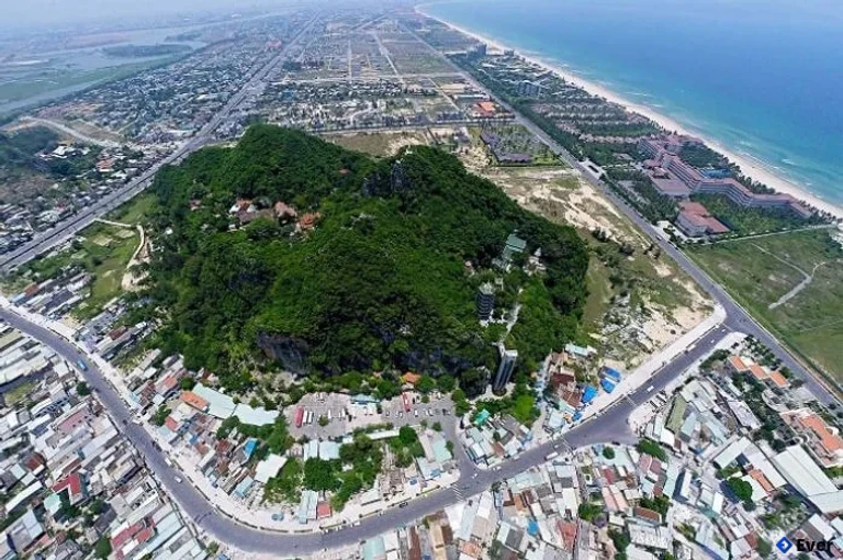 Quần thể núi Ngũ Hành Sơn, nơi xây dựng công viên văn hoá lịch sử Ngũ Hành Sơn