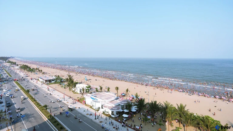Thế mạnh trong du lịch nhờ sở hữu bãi biển Sầm Sơn