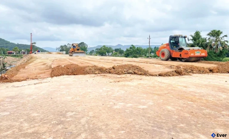 Thi công Dự án đường nối cao tốc Bắc - Nam với Quốc lộ 1A đi Cảng Nghi Sơn