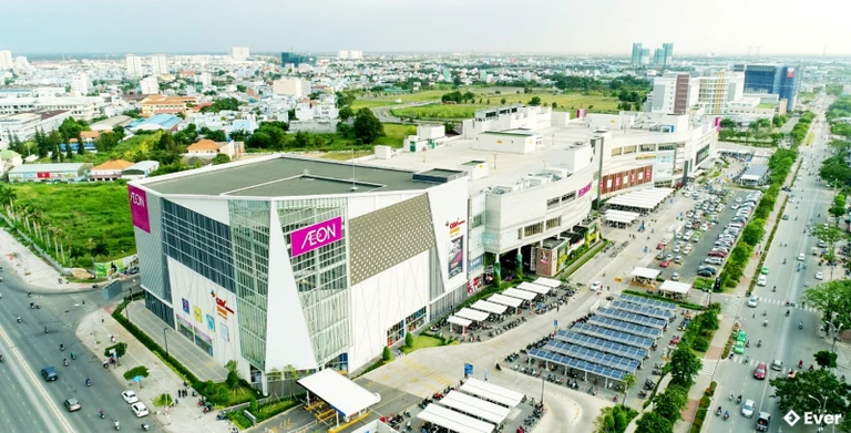 Tiềm lực kinh tế bất động sản khổng lồ xoay quanh trung tâm thương mại