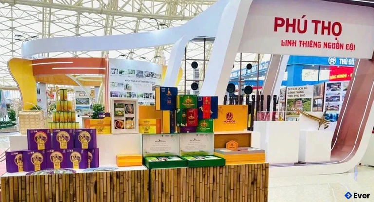 Tinh bột nghệ Nhưng Vần ở xóm Bưng, xã Nhân Nghĩa