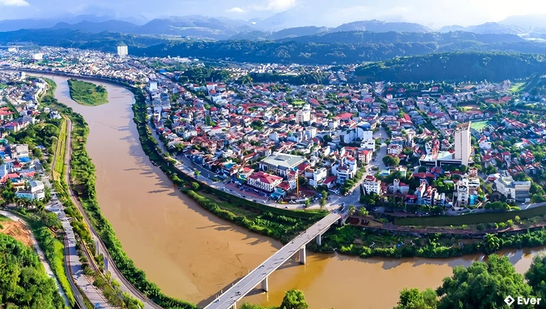 Toàn cảnh phường Lào Cai, tỉnh Lào Cai sầm uất