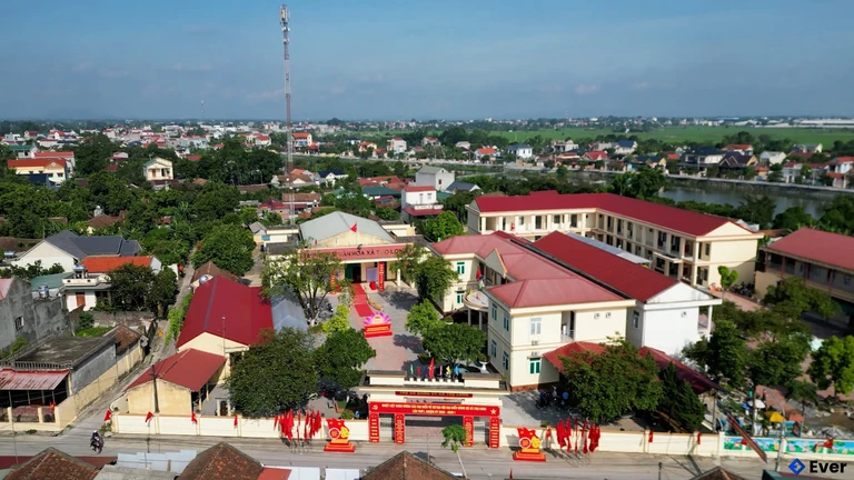 Toàn cảnh trung tâm hành chính xã Thọ Long