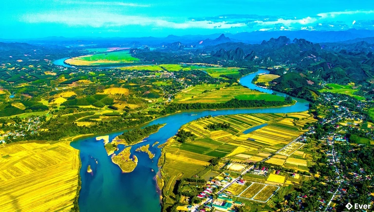 Toàn cảnh xã Anh Sơn Đông từ trên cao