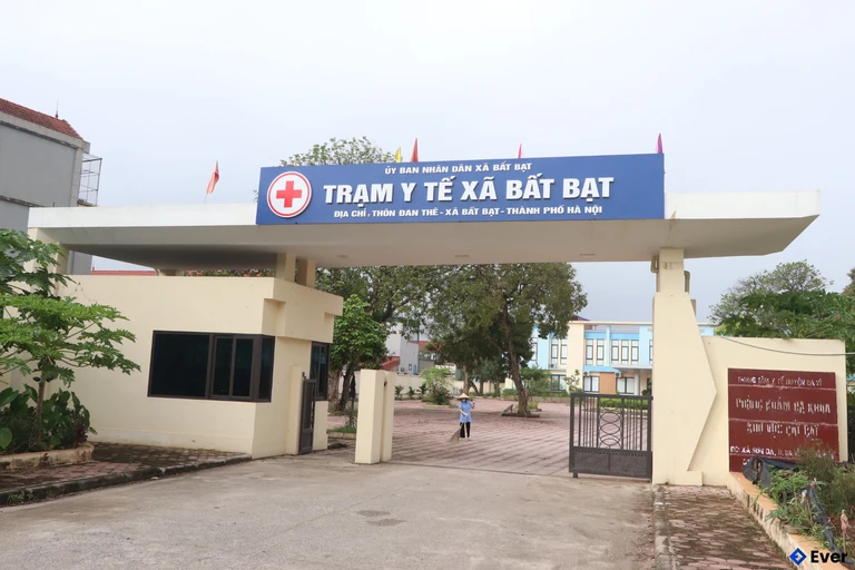 Trạm y tế xã Bất Bạt