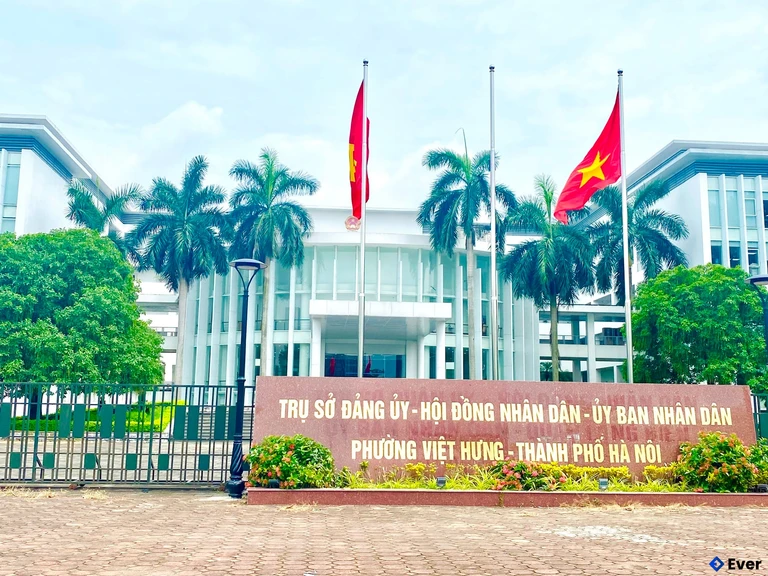 Trụ sở Đảng ủy - HĐND - UBND phường Việt Hưng, Hà Nội mới