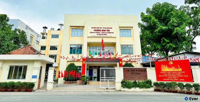 Trụ sở hành chính phường Bình Tân