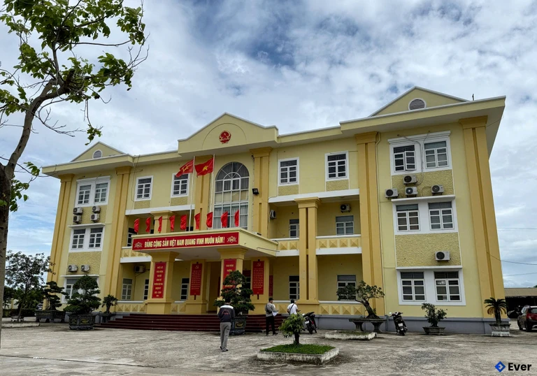 Trụ sở hành chính phường Hiệp Hòa