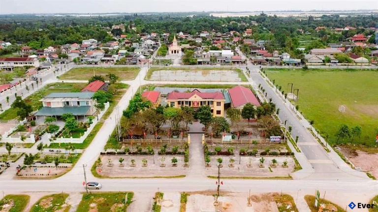 Trụ sở hành chính phường Phong Phú