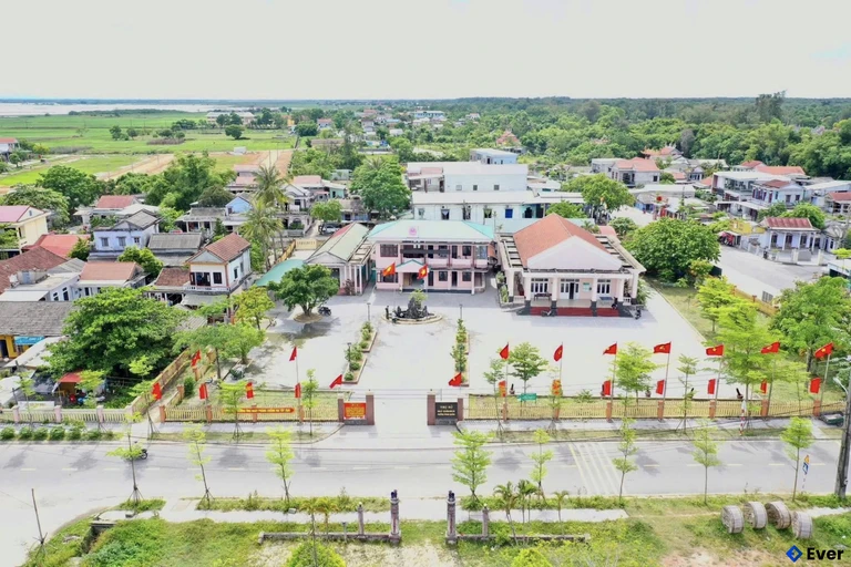 Trụ sở hành chính phường Phong Thái