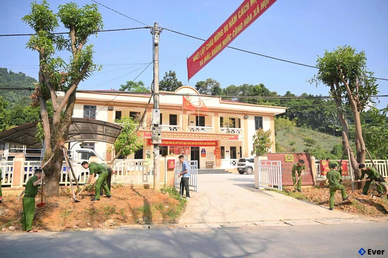 Trụ sở hành chính xã Bản Lầu, Lào Cai