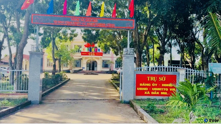 Trụ sở hành chính xã Đắk Mil sau sáp nhập