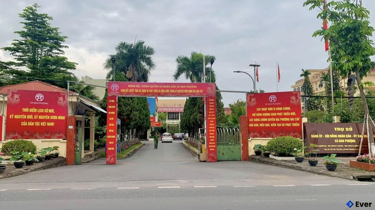 Trụ sở hành chính xã Đan Phượng