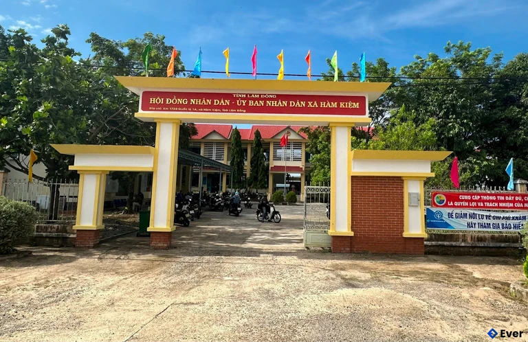 Trụ sở hành chính xã Hàm Kiệm sau sáp nhập