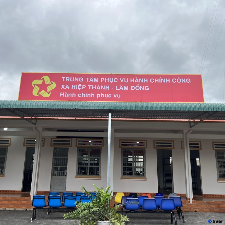 Trụ sở hành chính xã Hiệp Thạnh sau sáp nhập