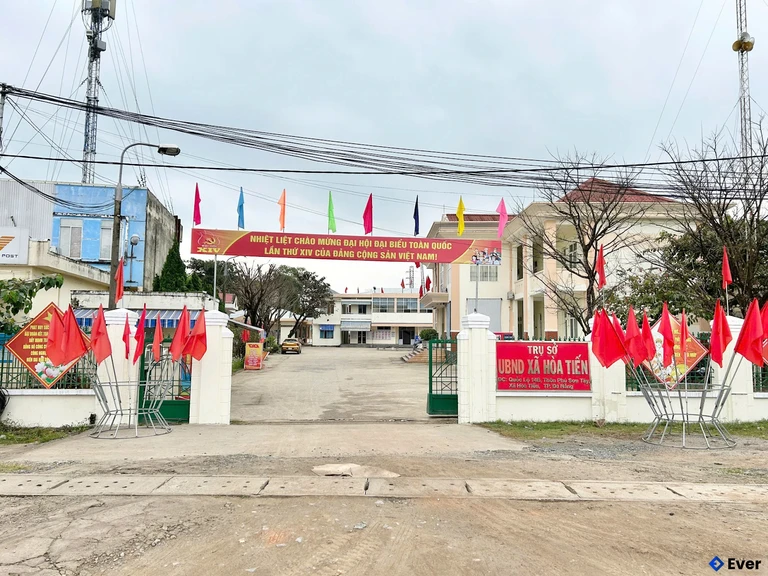 Trụ sở hành chính xã Hòa Tiến sau sáp nhập