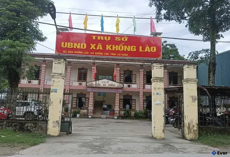 Trụ sở hành chính xã Khổng Lào sau sáp nhập