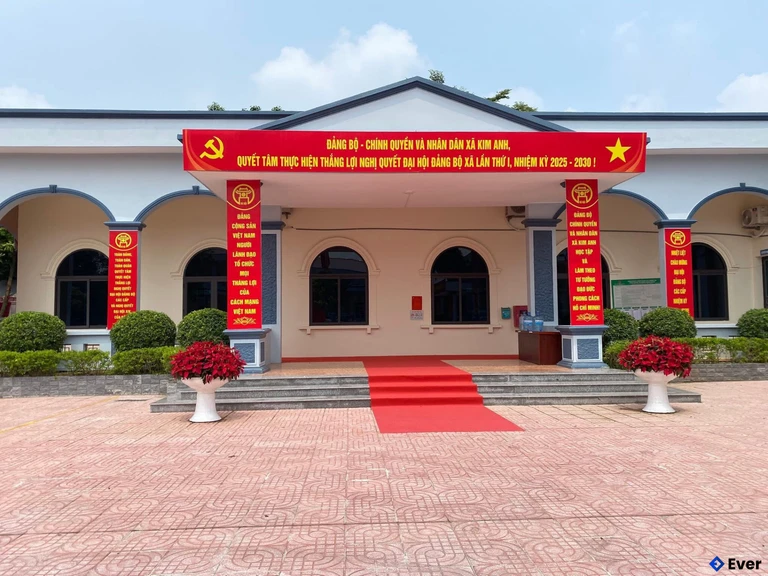 Trụ sở hành chính xã Kim Anh