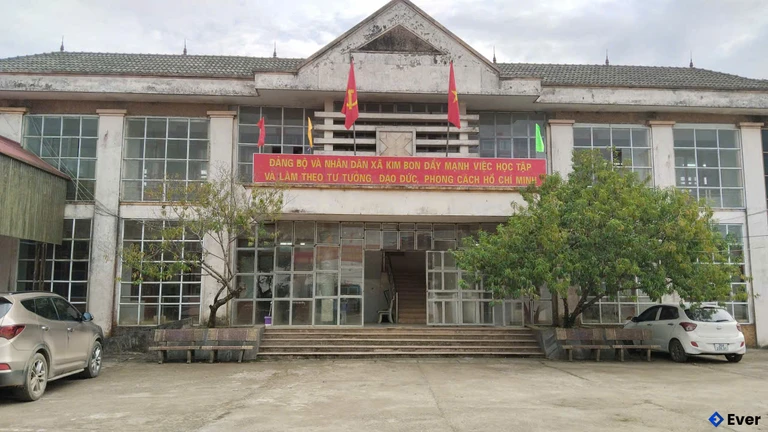 Trụ sở hành chính xã Kim Bon sau sáp nhập