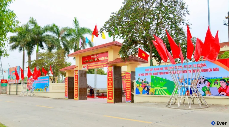 Trụ sở hành chính xã Liên Hòa