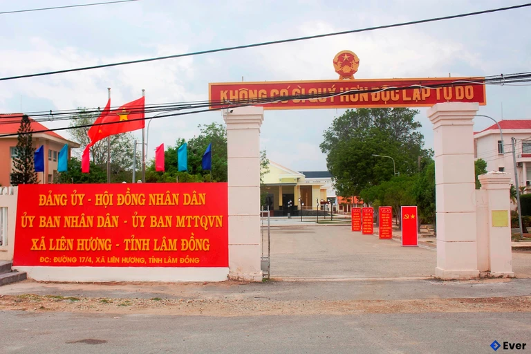 Trụ sở hành chính xã Liên Hương sau sáp nhập