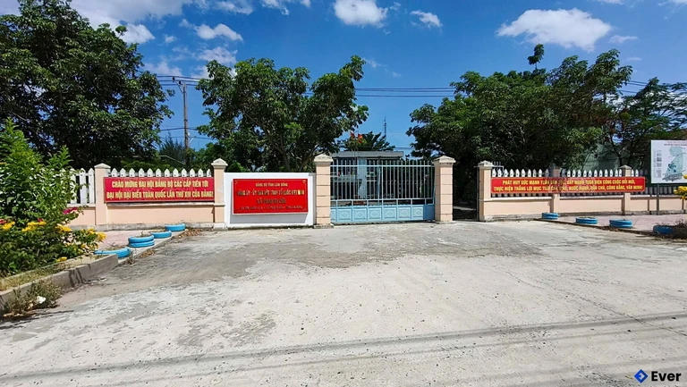 Trụ sở hành chính xã Phan Rí Cửa