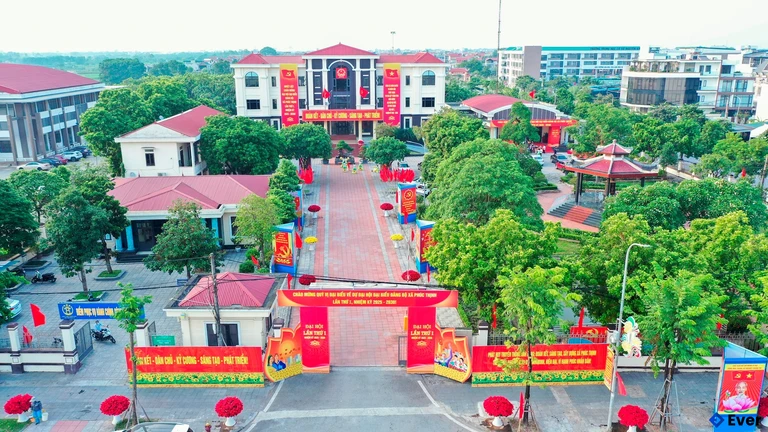 Trụ sở hành chính xã Phúc Thịnh