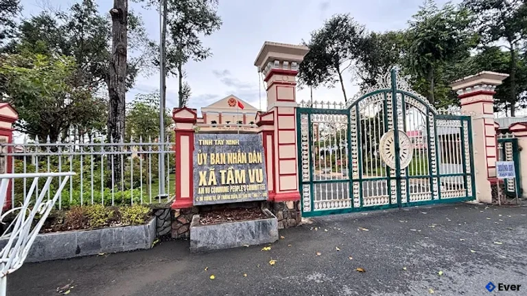 Trụ sở hành chính xã Tầm Vu, tỉnh Tây Ninh sau sáp nhập