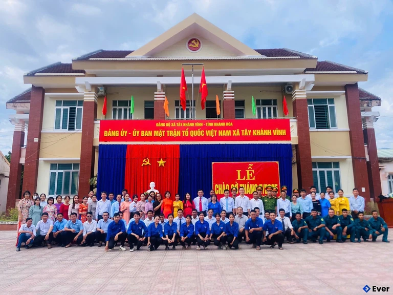 Trụ sở hành chính xã Tây Khánh Vĩnh sau sáp nhập