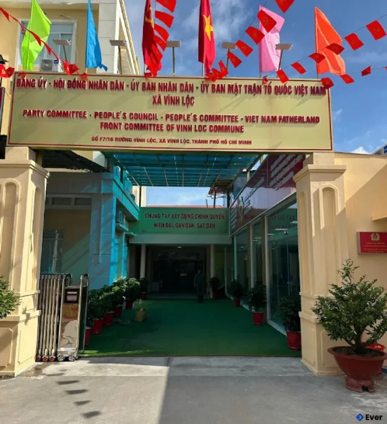 Trụ sở hành chính xã Vĩnh Lộc, thành phố Hồ Chí Minh