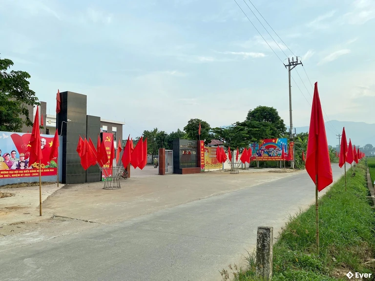 Trụ sở hành chính xã Xuân Mai mới