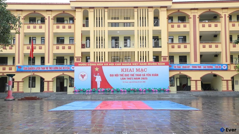 Trụ sở hành chính xã Yên Xuân