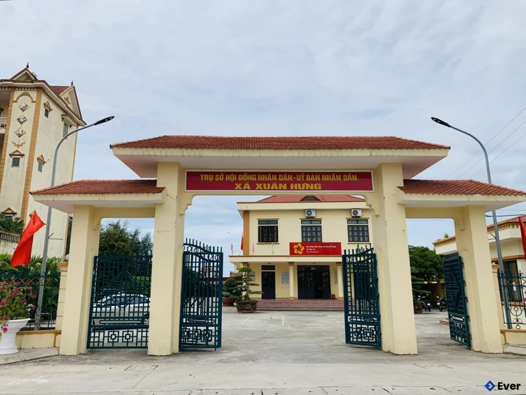 Trụ sở HĐND- UBND xã Xuân Hưng