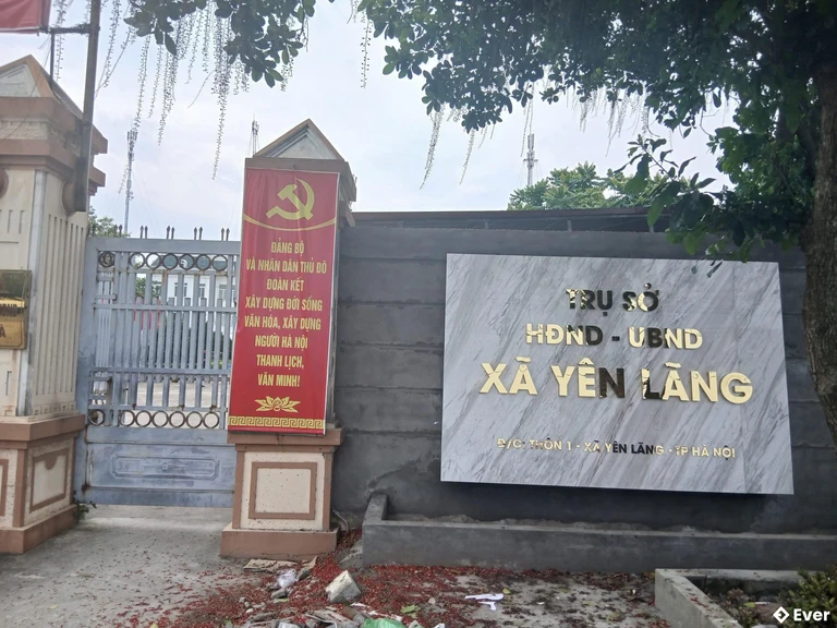 Trụ sở HĐND - UBND xã Yên Lãng