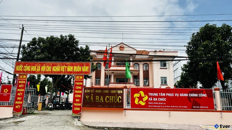 Trụ sở xã Ba Chúc sau sáp nhập