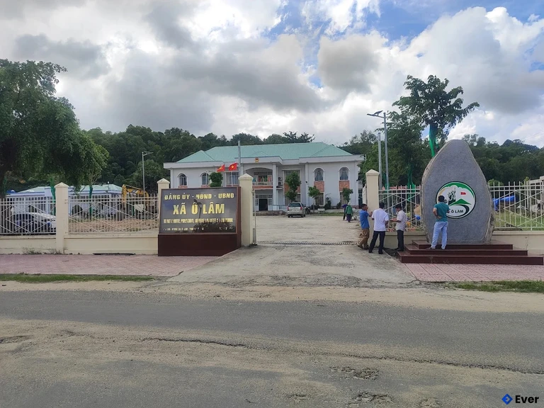 Trụ sở xã Ô Lâm sau sáp nhập