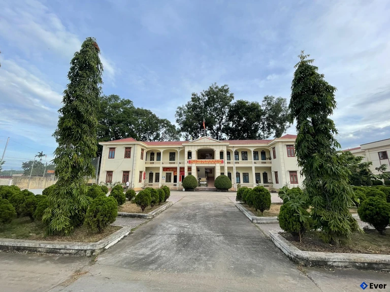 Trụ sở xã Tân Hưng sau sáp nhập