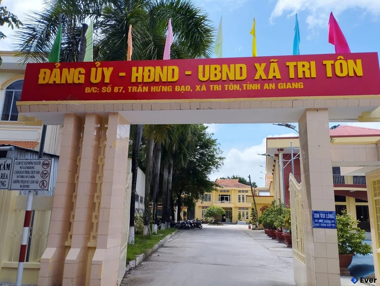 Trụ sở xã Tri Tôn sau sáp nhập