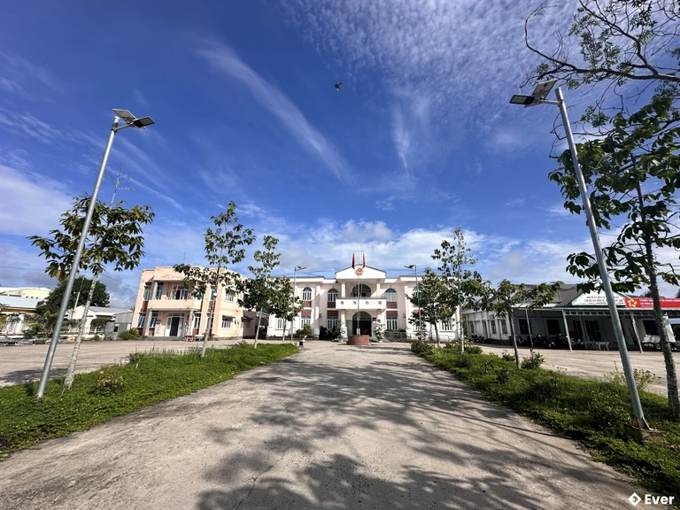 Trụ sở xã Vĩnh Gia sau sáp nhập