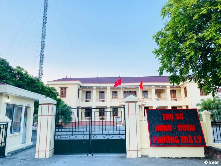 Trung tâm hành chính phường Trà Lý, Hưng Yên