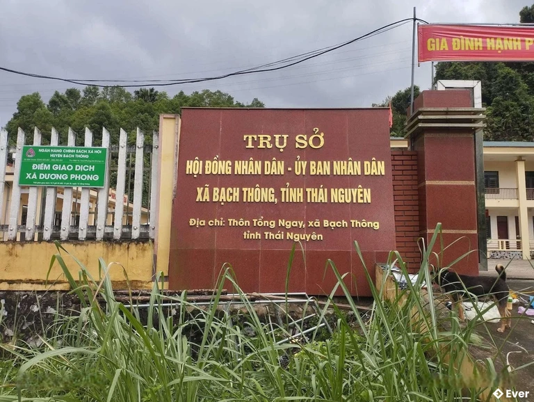 Trung tâm hành chính xã Bạch Thông, Thái Nguyên