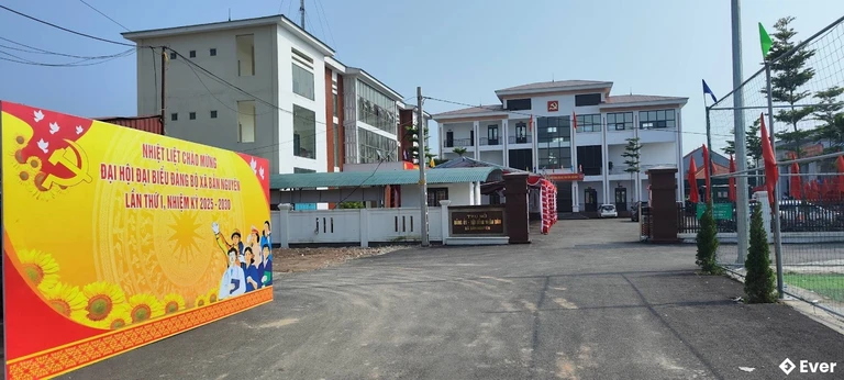 Trung tâm hành chính xã Bản Nguyên, Phú Thọ