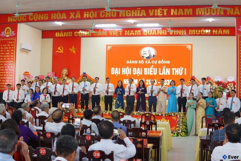 Trung tâm hành chính xã Cự Đồng, Phú Thọ