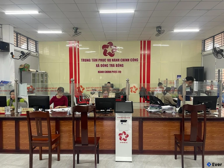 Trung tâm hành chính xã Đông Trà Bồng, Quảng Ngãi