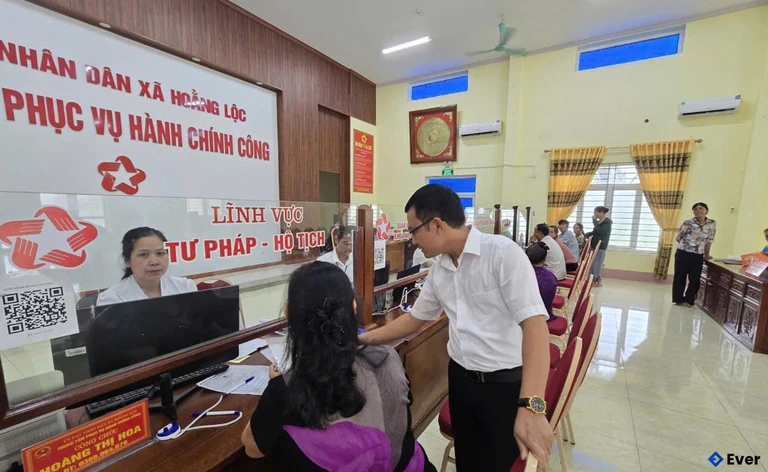 Trung tâm hành chính xã Hoằng Lộc, Thanh Hóa