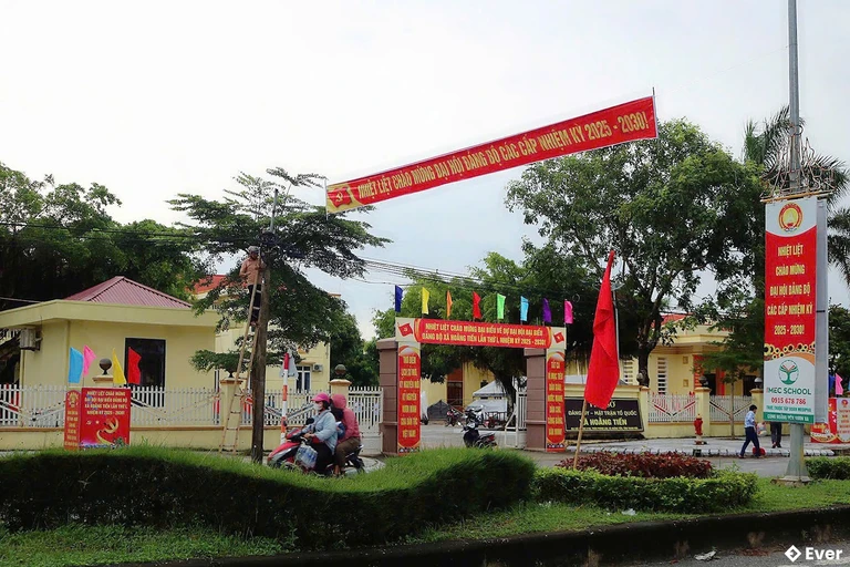 Trung tâm hành chính xã Hoằng Tiến, Thanh Hóa