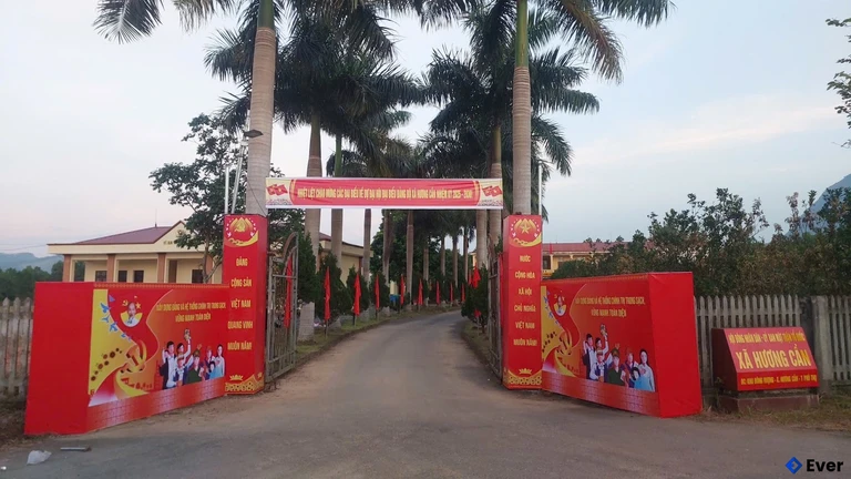 Trung tâm hành chính xã Hương Cần, Phú Thọ