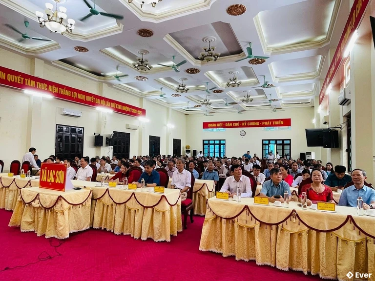 Trung tâm hành chính xã Lạc Sơn, Phú Thọ